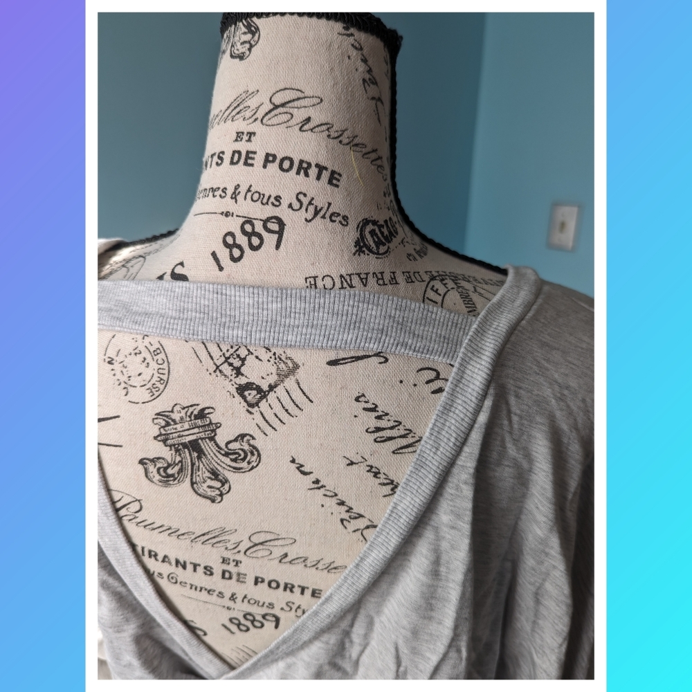 Express Wrap Sweatshirt - Picture 10 of 10